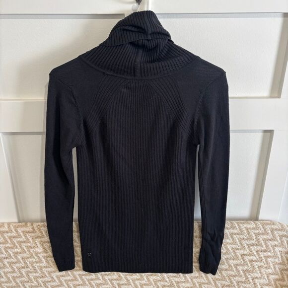 Lululemon Athletica Sweat and Savasana 100% Merino Wool Sweater Black Size 2 - Picture 8 of 9